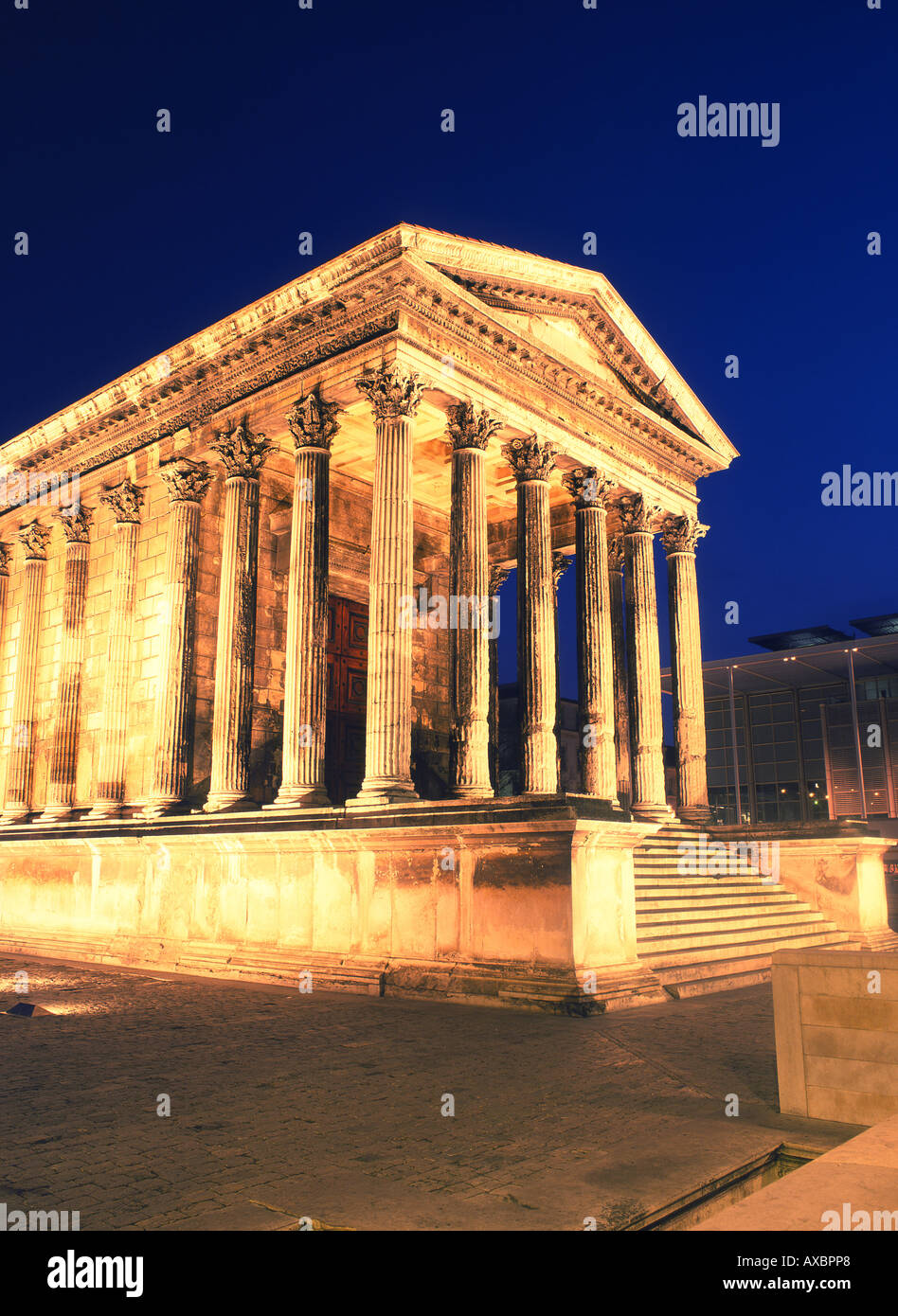 Temple Romain High Resolution Stock Photography And Images Alamy
