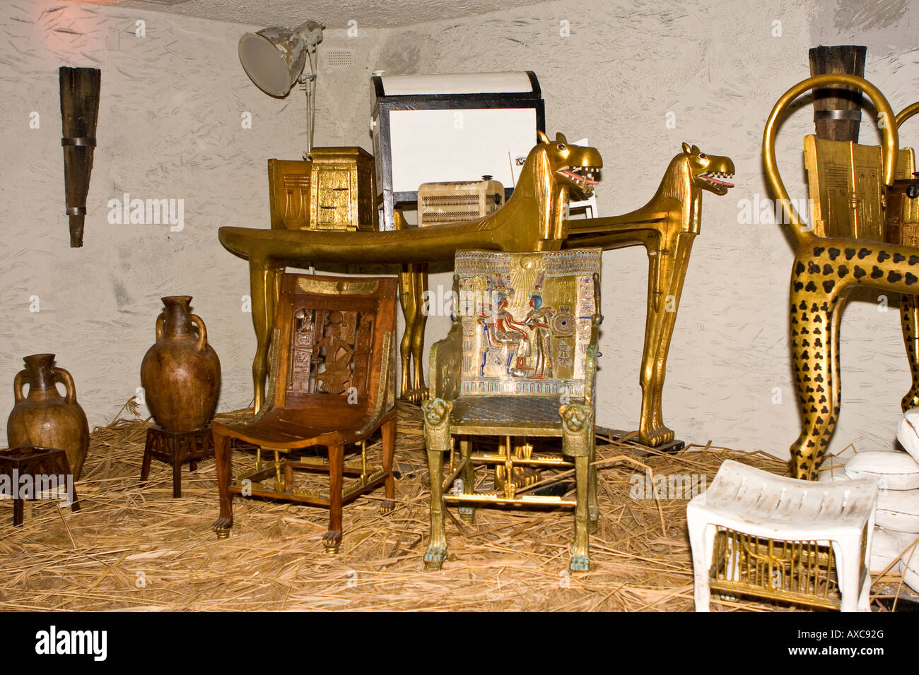 Egyptian Artifact High Resolution Stock Photography and Images Alamy
