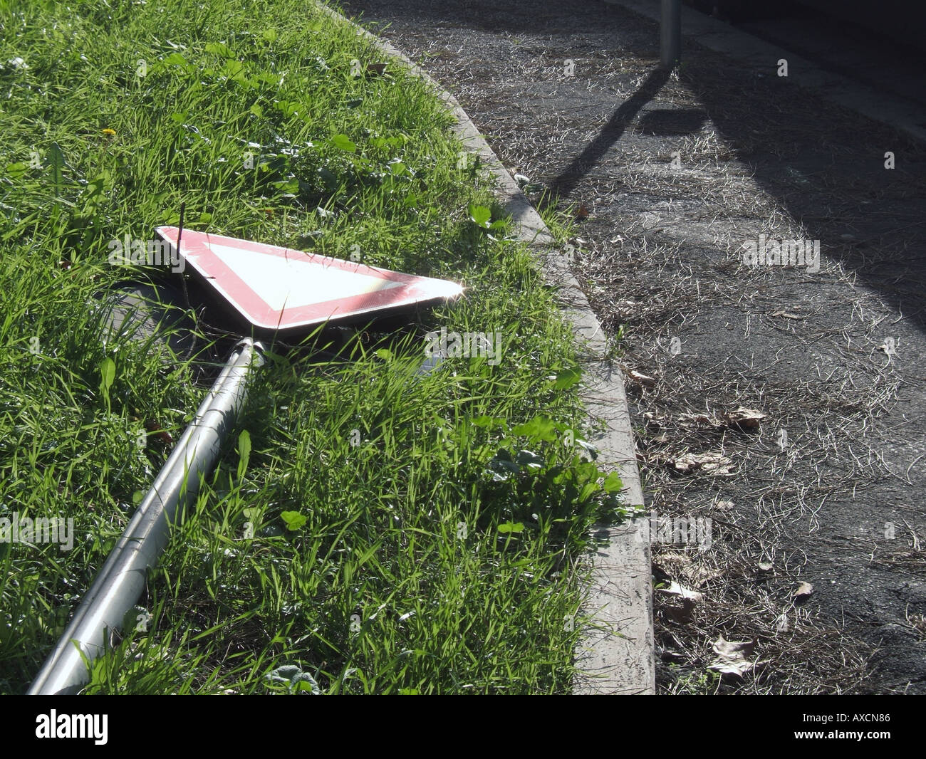 Knocked down road sign hires stock photography and images Alamy