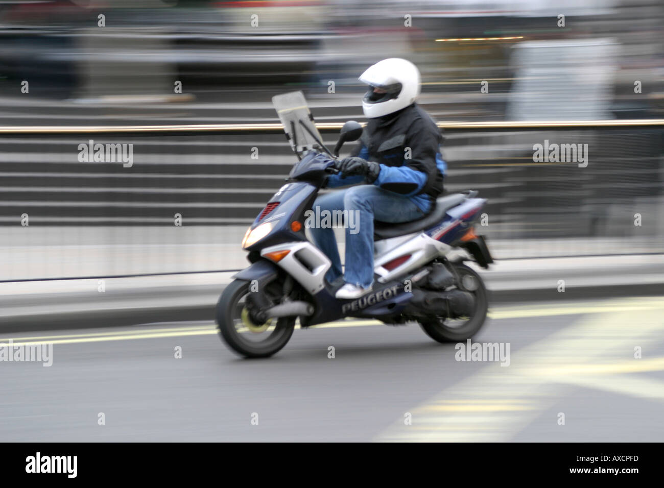 Scooter peugeot hi-res stock photography and images - Page 2 - Alamy