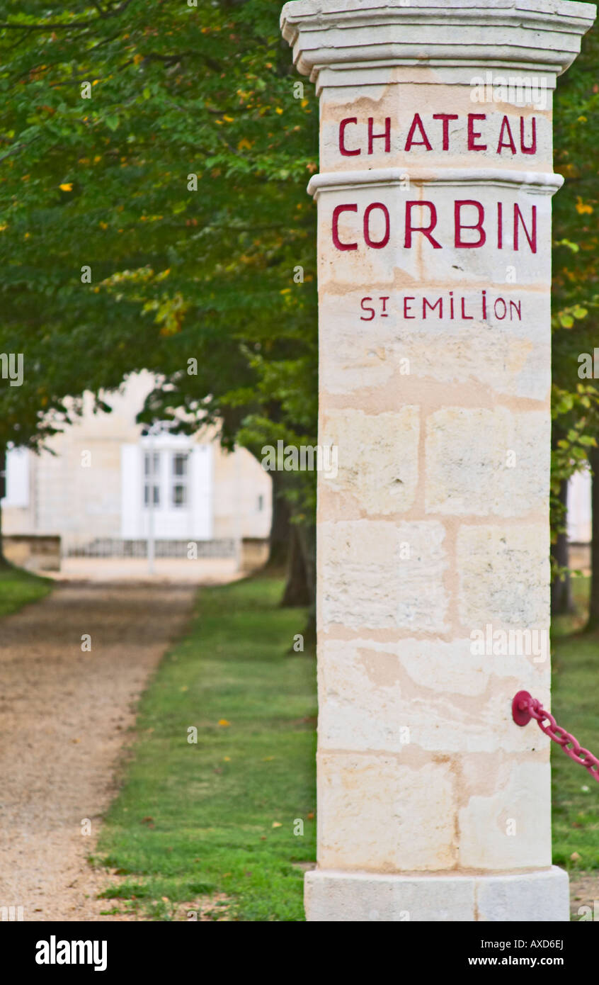 Gates. Chateau Corbin. Saint Emilion, Bordeaux, France Stock Photo