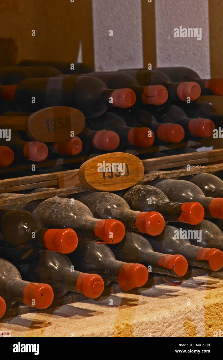 Bottles aging in the cellar. 1950. Chateau Grand Corbin Despagne, Saint Emilion Bordeaux France Stock Photo