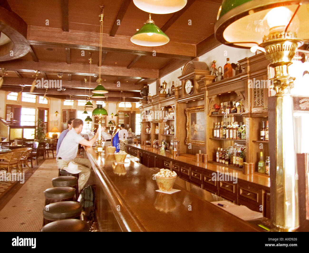 Long Bar Raffles Hotel Singapore Stock Photo