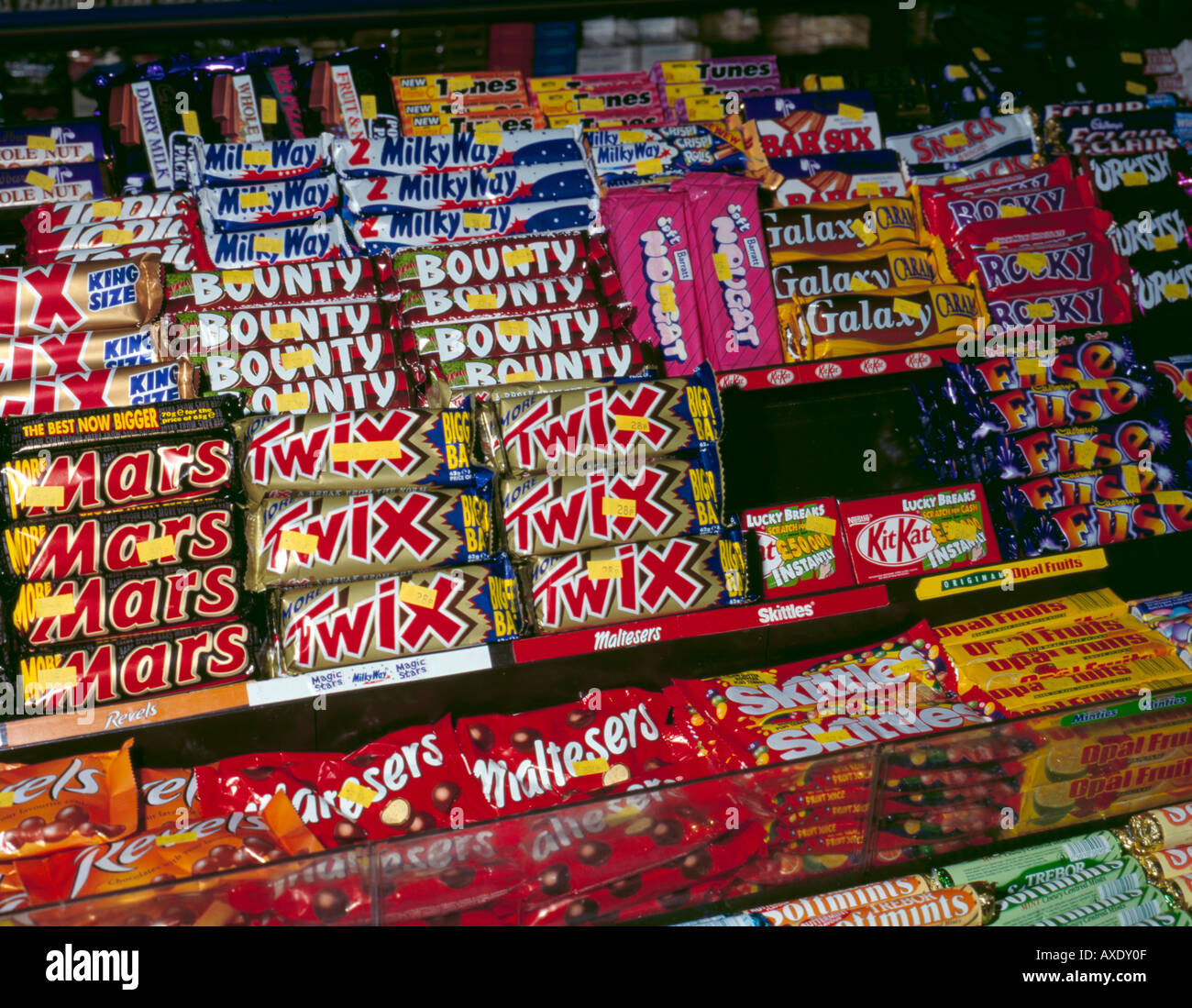 Chocolate in newsagents hires stock photography and images Alamy