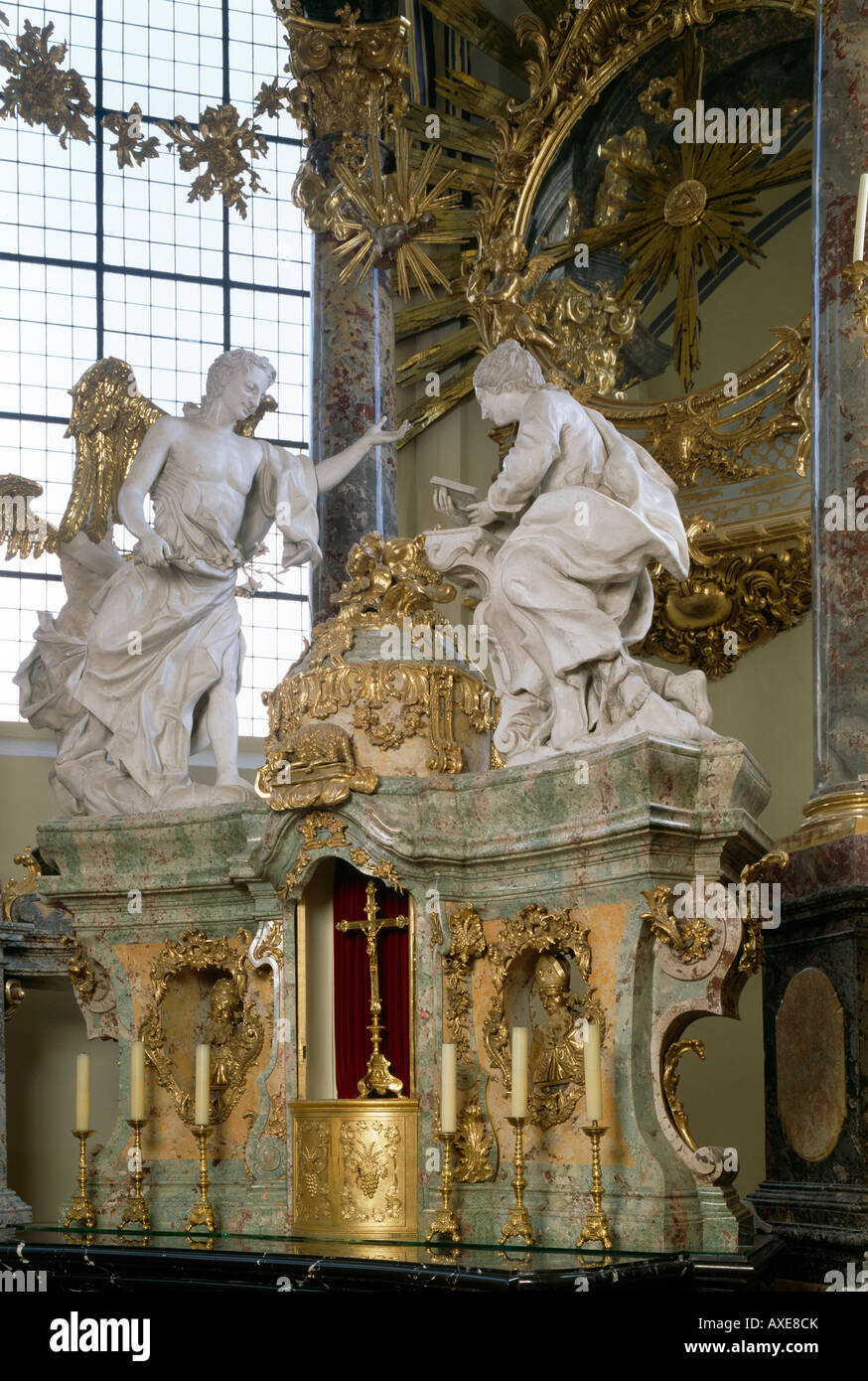 Brühl Schloßkirche, Altar Stock Photo - Alamy