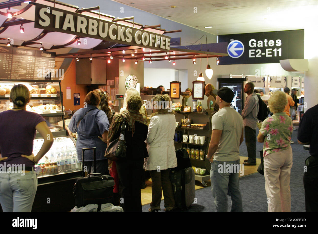 Miami Florida,Aventura,Aventura mall,stores,indoor,cafe,Starbucks  Coffee,barista,visitors travel traveling tour tourist tourism landmark  landmarks cul Stock Photo - Alamy