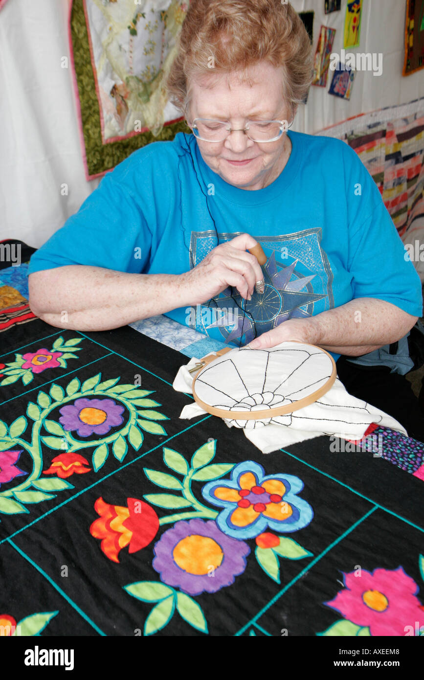 American quilting art hi-res stock photography and images - Alamy