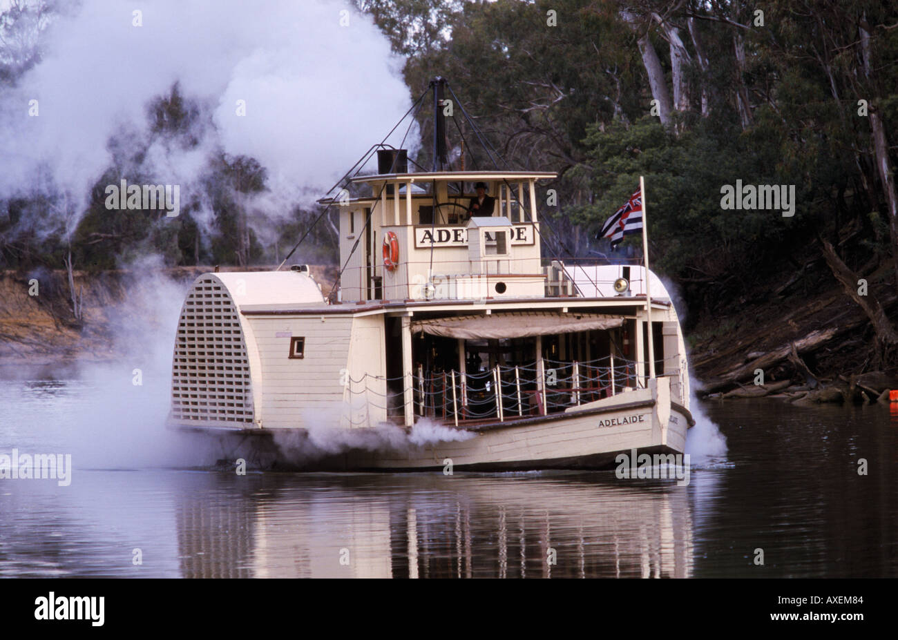 Old paddle steamer murray river hires stock photography and images Alamy