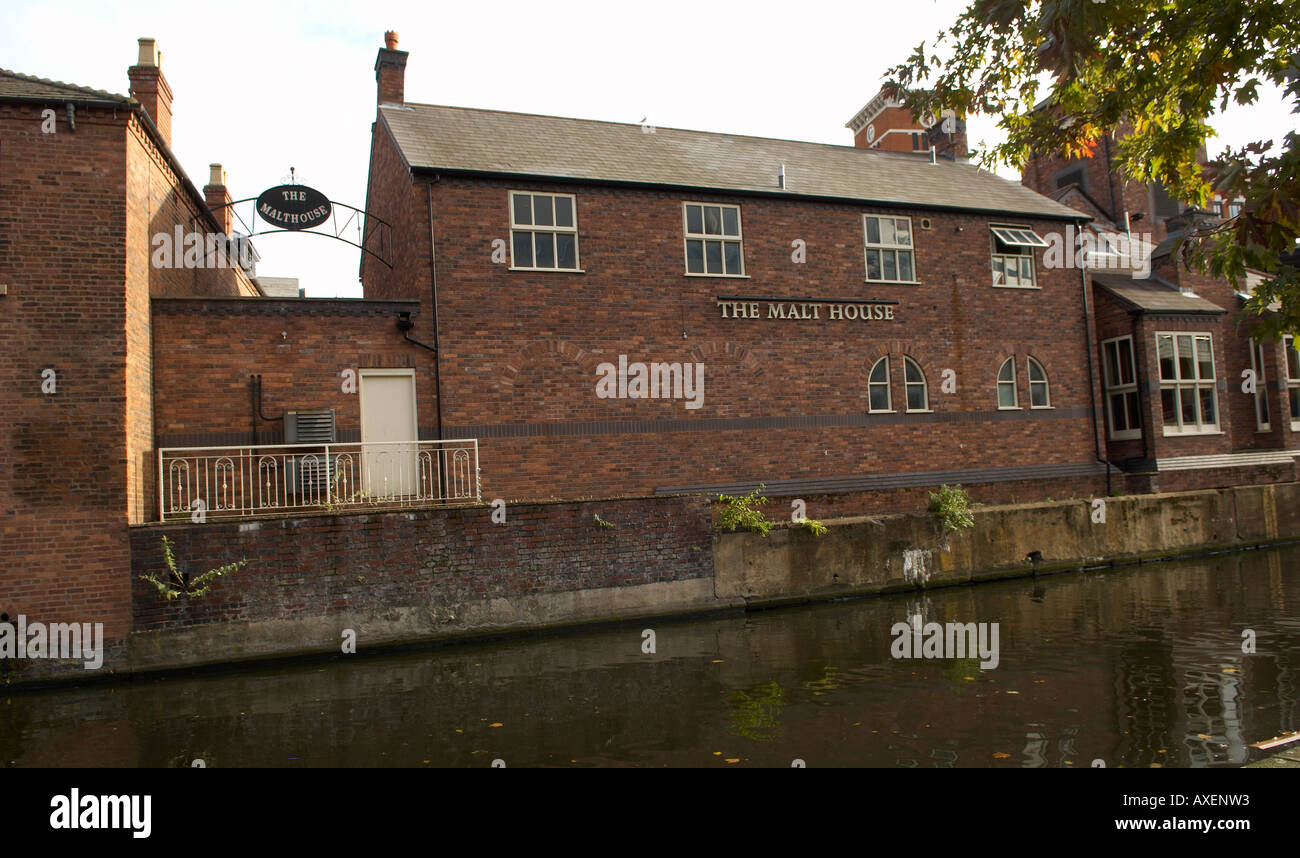 The Malt House Pub view from the Birmingham and Fazeley Canal Stock Photo
