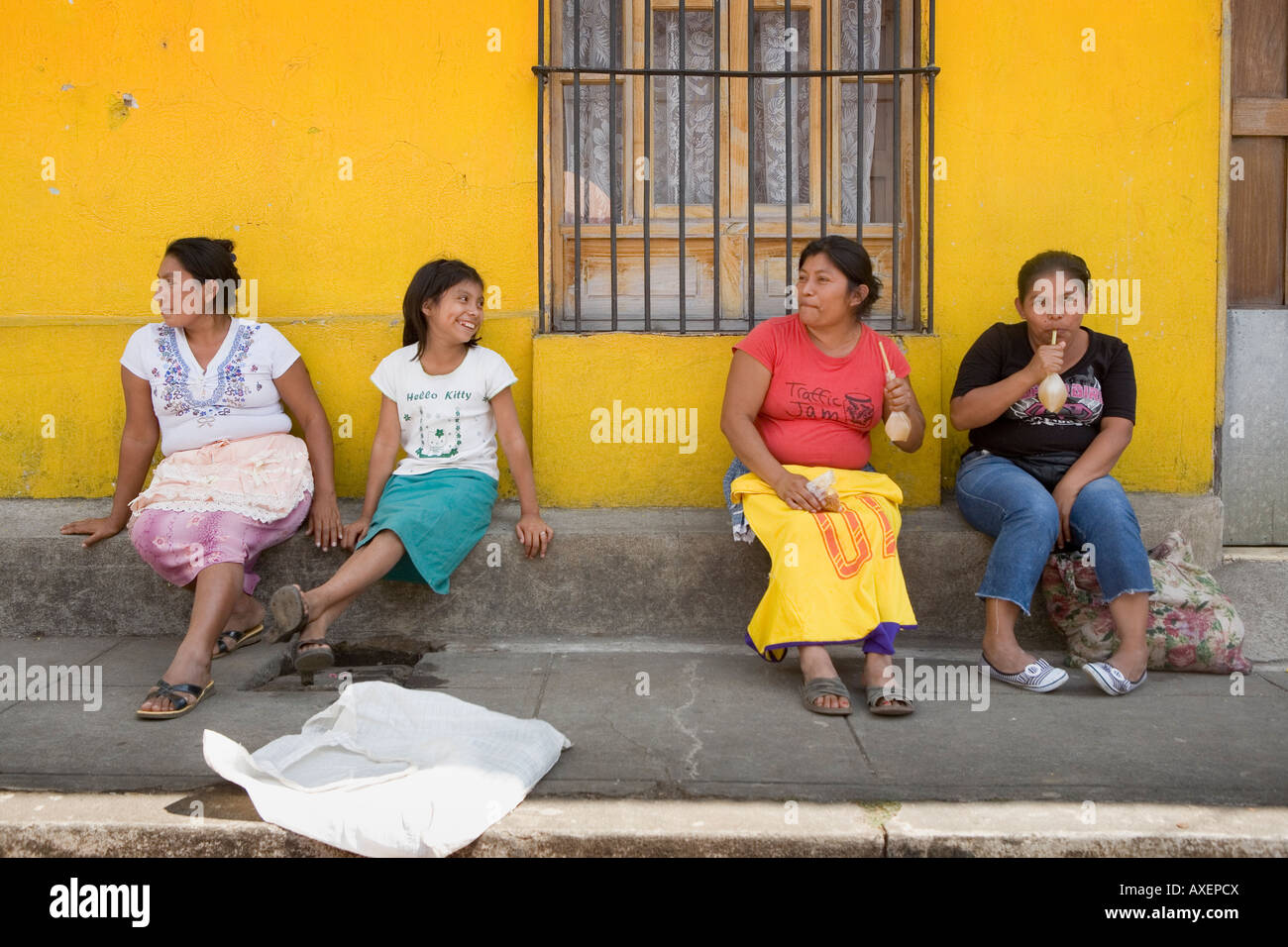 Women and girls Juayua El Salvador at weekly food festival Stock Photo