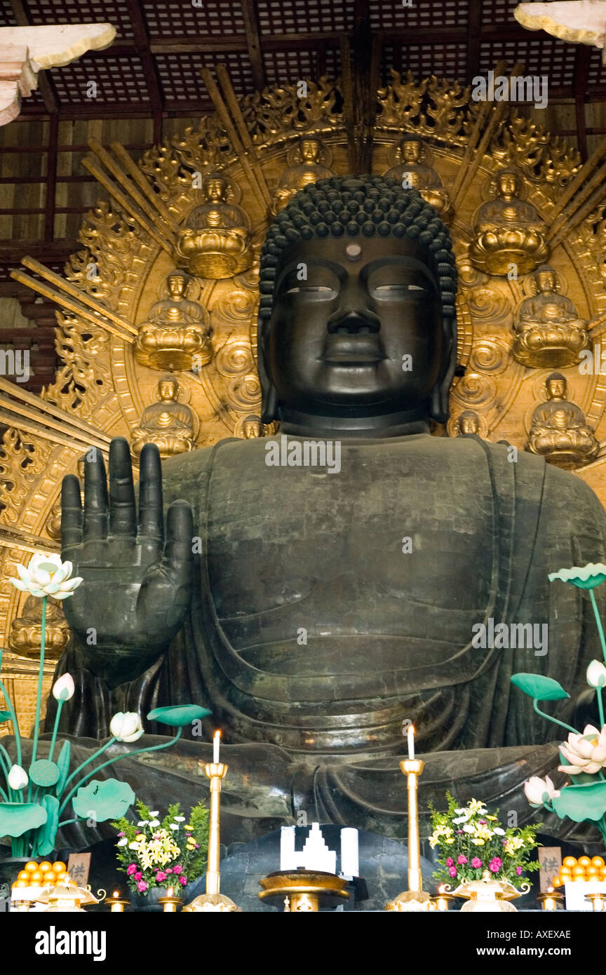 Japan s largest Buddha statue sits peacefully inside Todaiji temple in