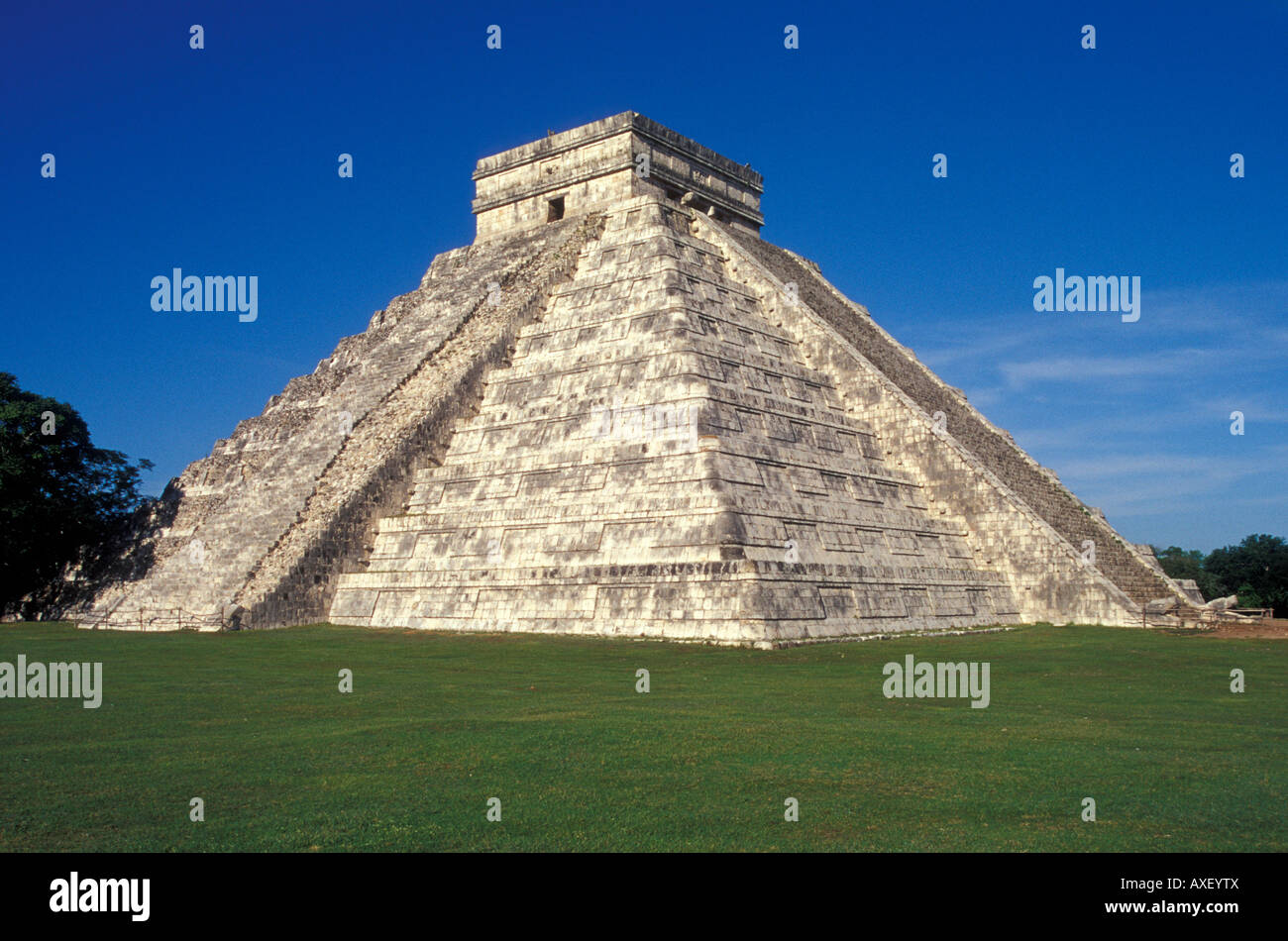 El Castillo or Pyramid of Kukulkan, Chichen Itza, Yucatan, Mexico Stock Photo