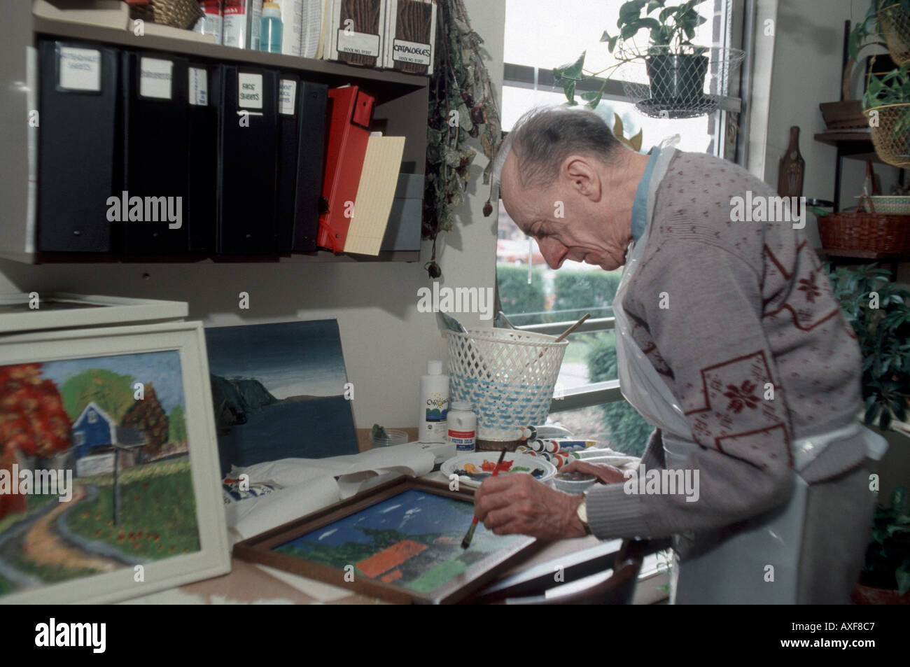 Art Therapy at the Laconia Nursing Home Stock Photo Alamy
