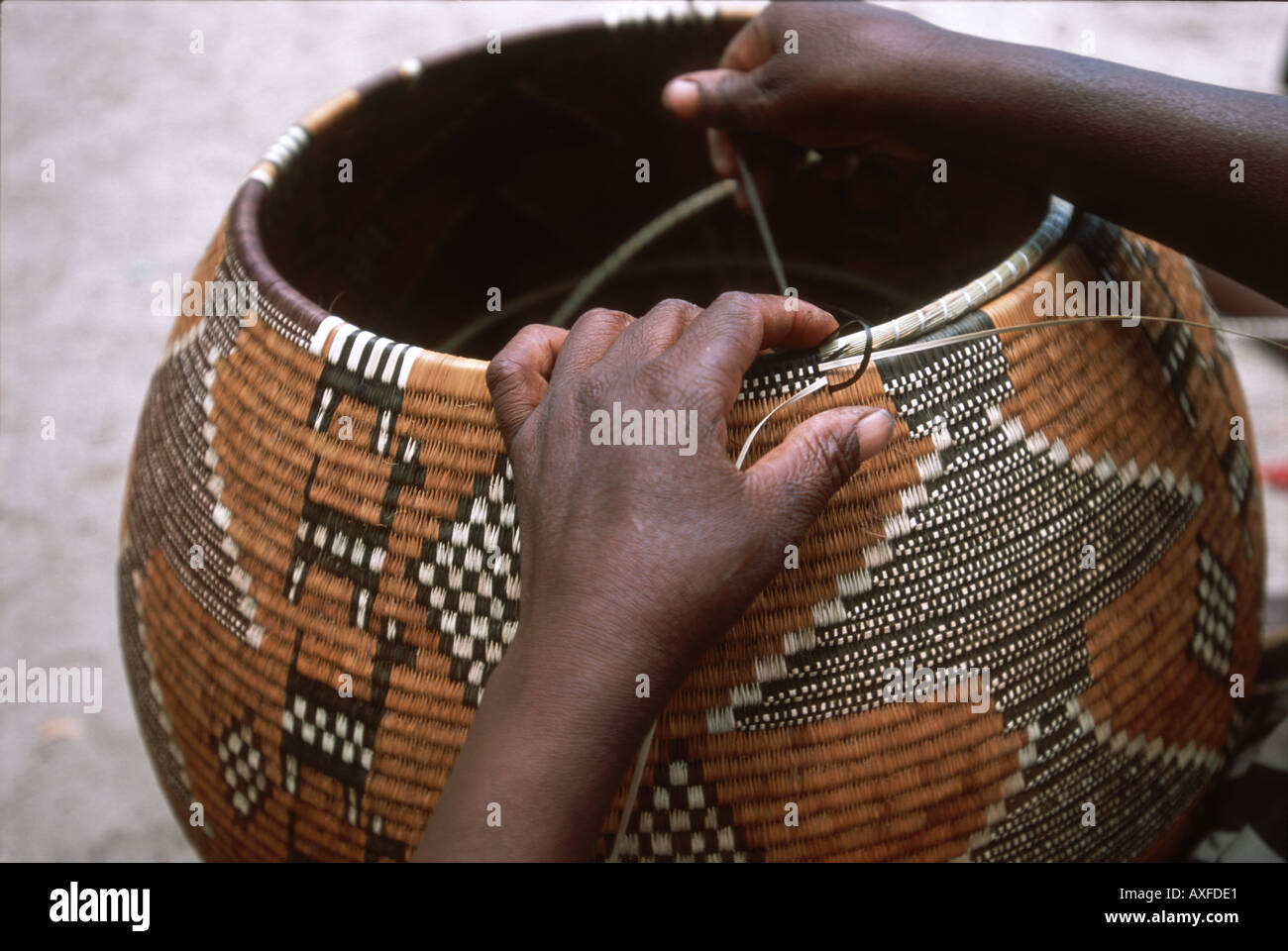 Basket weaving botswana hires stock photography and images Alamy