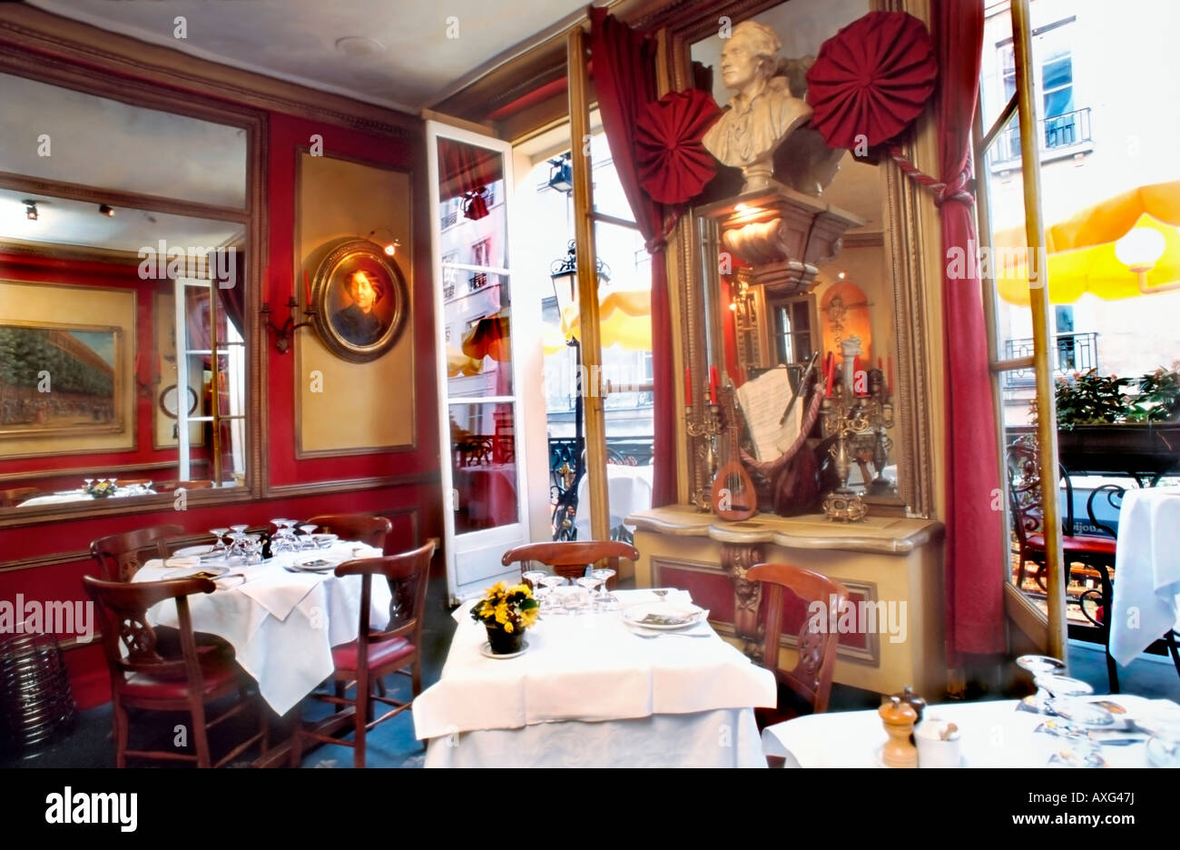 Paris France, 'Le Procope Cafe' Oldest Cafe in Paris,  Inside Dining Room, Interior Design, Tables, european restaurant Stock Photo