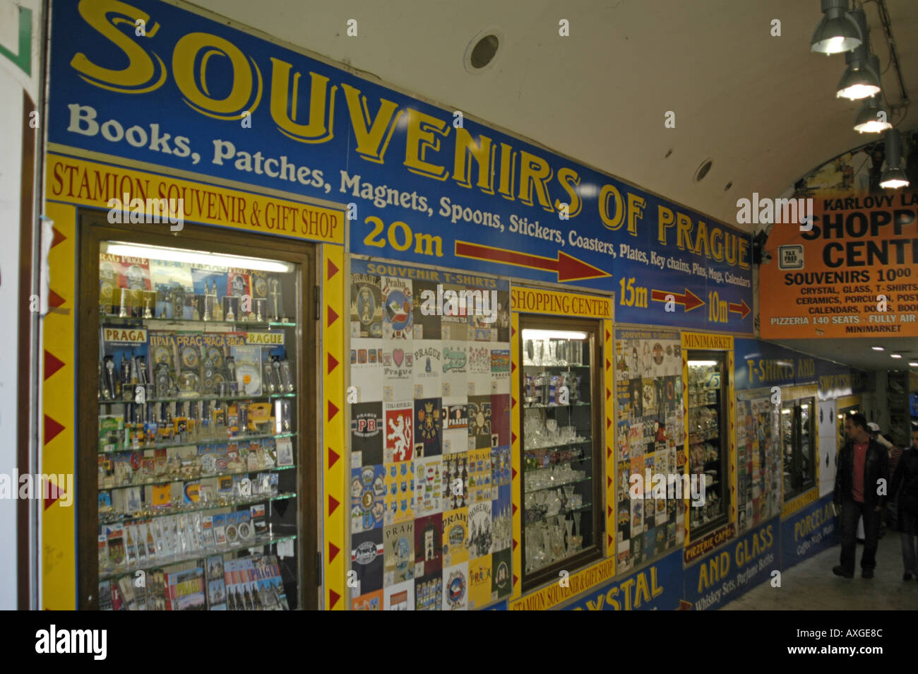 Prague Souvenir Shop Stock Photo Alamy prague-souvenir-shop-stock-photo-alamy