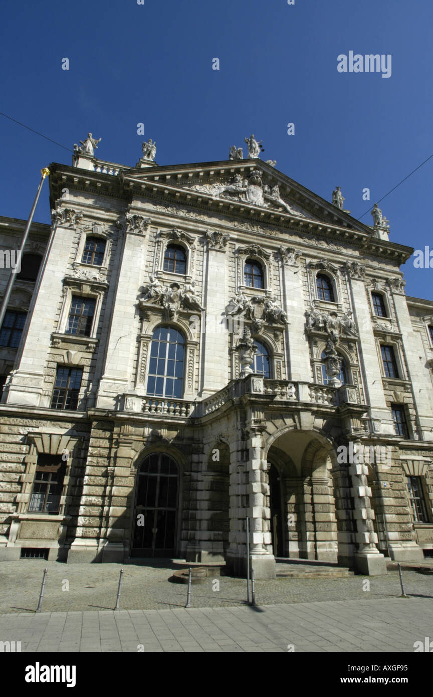 Munich, Karls square, Stachus Stock Photo - Alamy