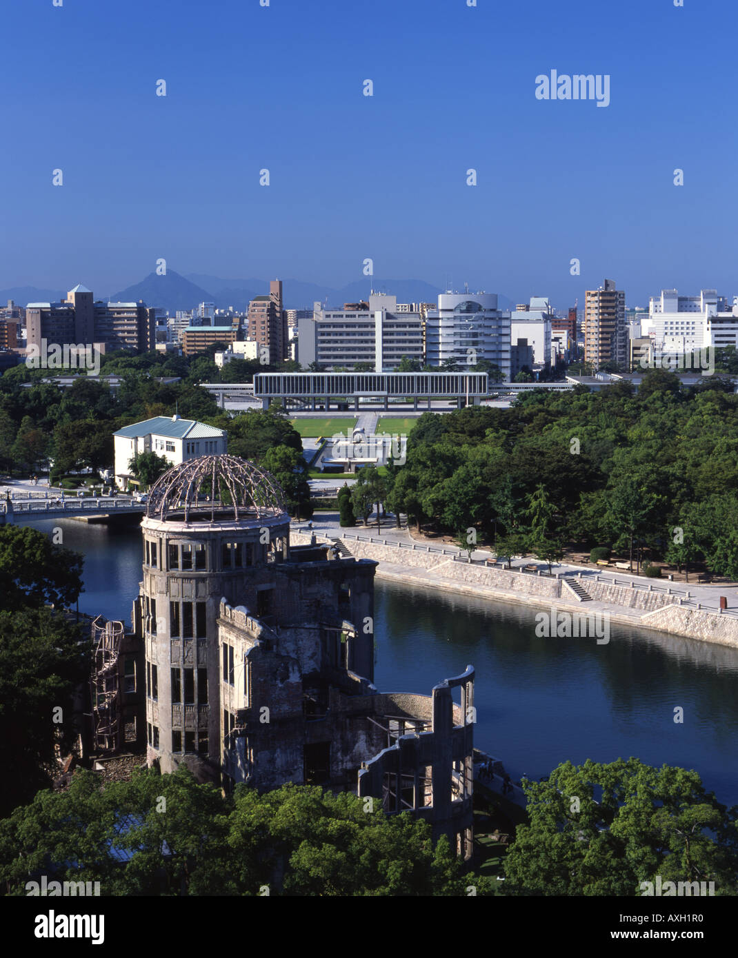 A-Bomb Dome ( Genbaku Dome ), Hiroshima, Japan.  A UNESCO World Heritage Site. Peace Memorial Park and Peace Memorial Museum. Stock Photo
