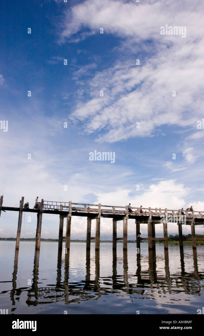 Recycled bridge hi-res stock photography and images - Alamy