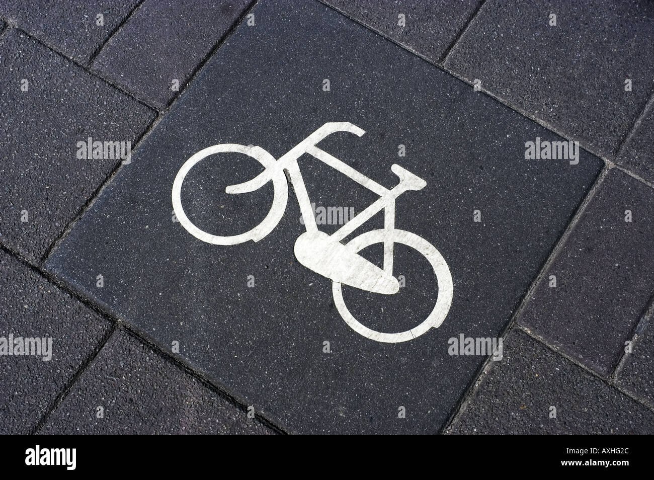 bicycle sign on road Stock Photo - Alamy