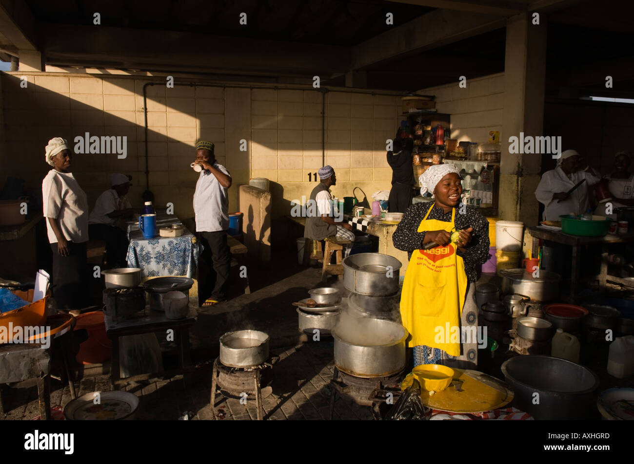 Tanzania Dar es Salaam Kivukoni fish market food store Stock Photo Alamy
