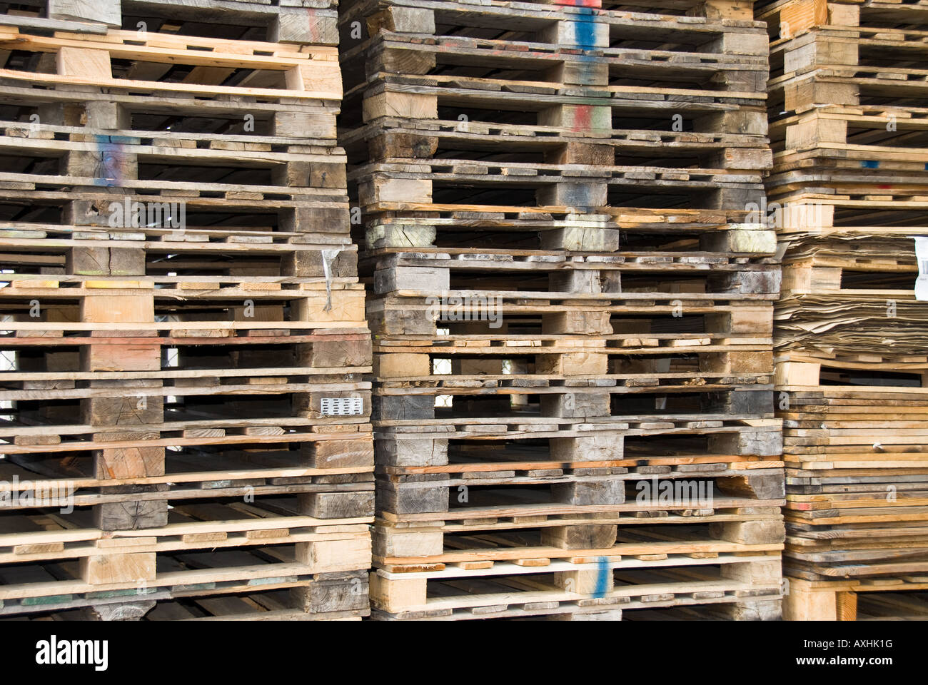 Chep pallets hires stock photography and images Alamy