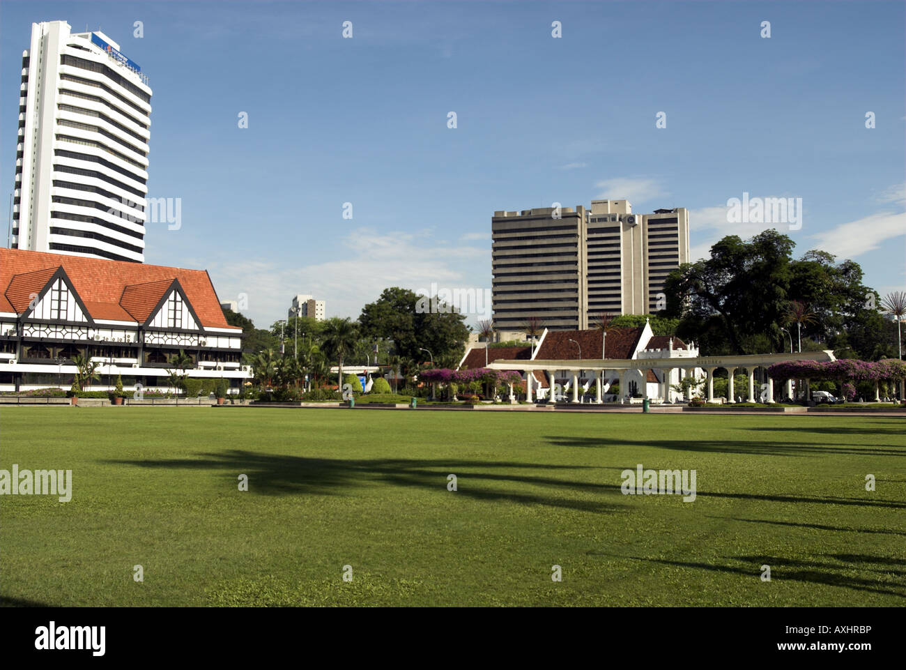 Royal Malay Hi Res Stock Photography And Images Alamy