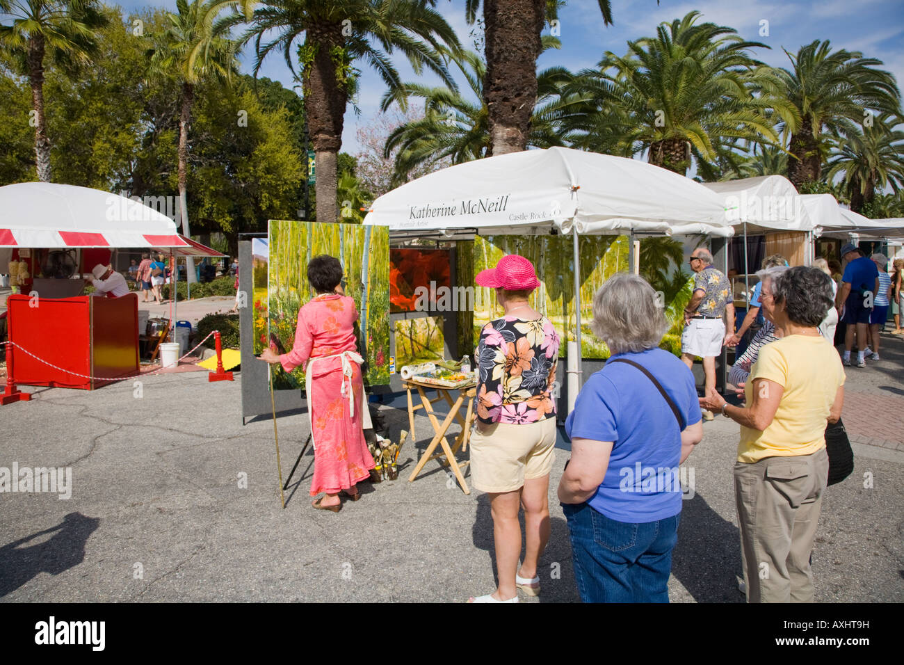 Annual Art Craft show in downtown Venice Florida Stock Photo Alamy
