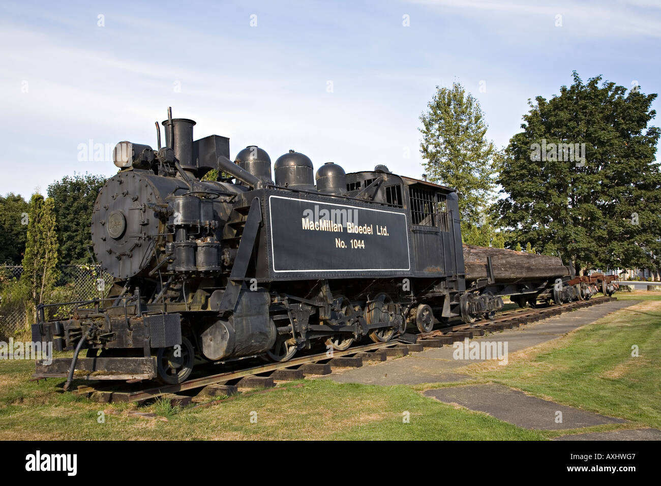 Preserved logging train MacMillan Bloedel 1044 Chemainus Vancouver island Canada Stock Photo