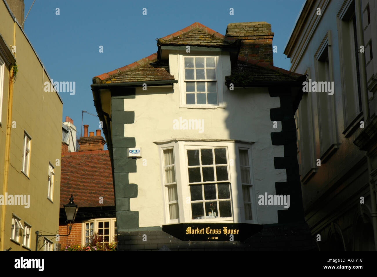 The crooked house Windsor England Stock Photo Alamy