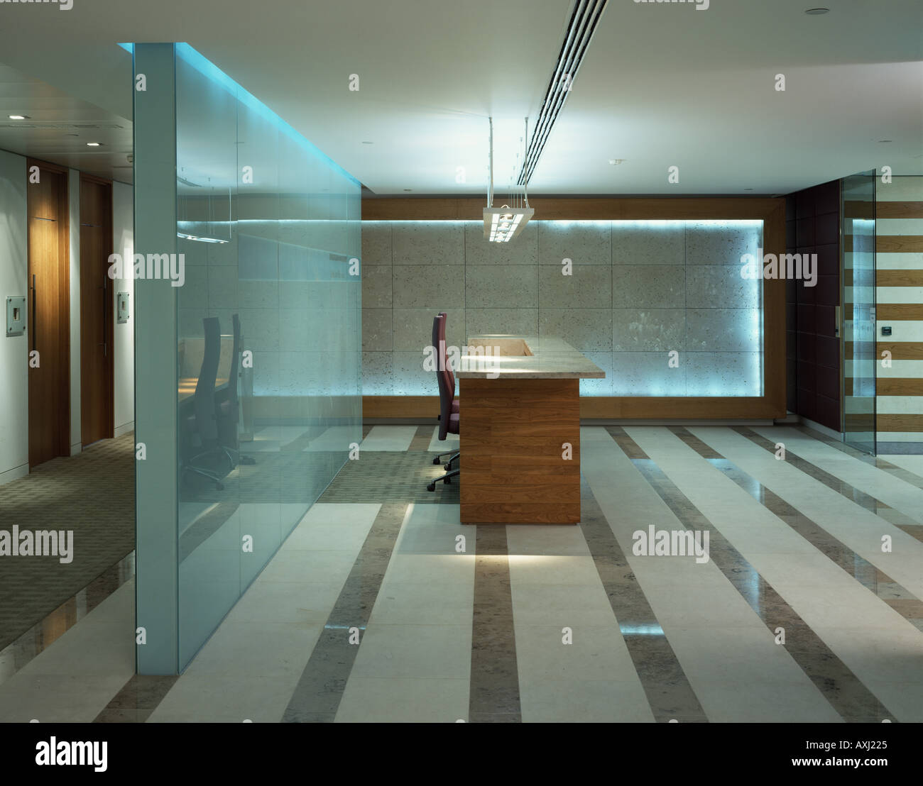 MCGRAW HILL OFFICES Stock Photo Alamy