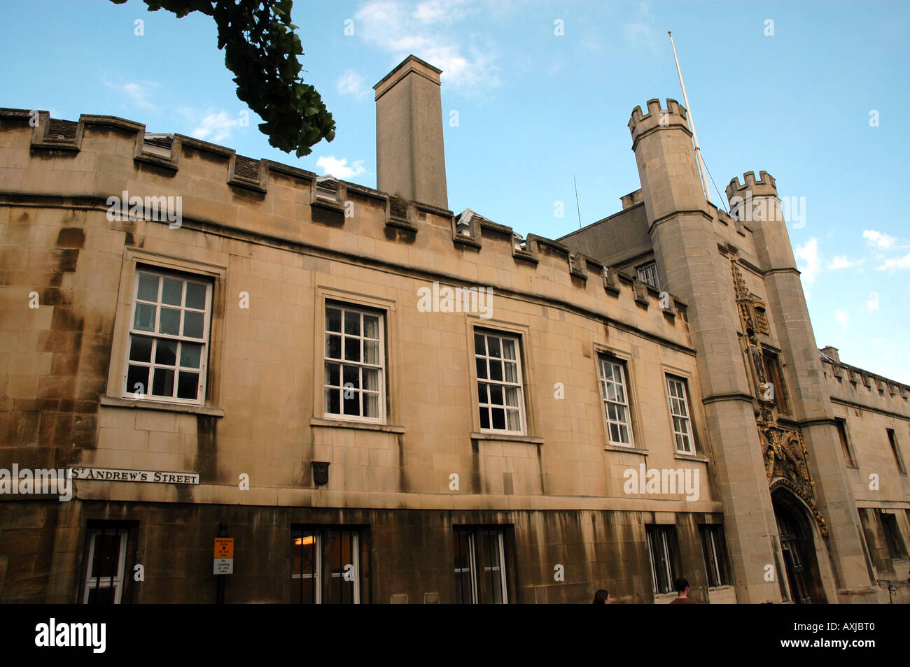 Gatehouse to Christ's College on  St. Andrew's Street in Cambridge Stock Photo