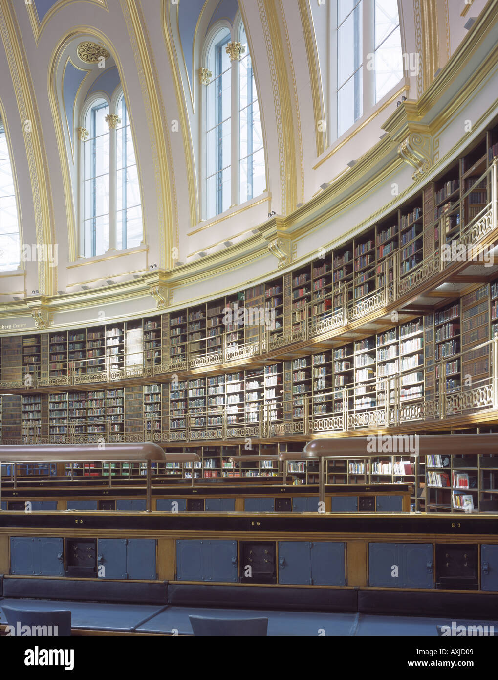 british-museum-great-court-stock-photo-alamy