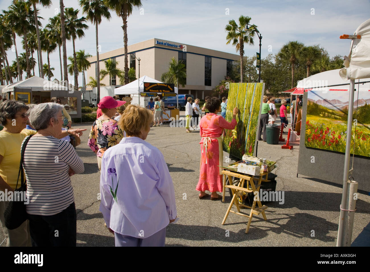 Annual Art Craft show in downtown Venice Florida Stock Photo Alamy