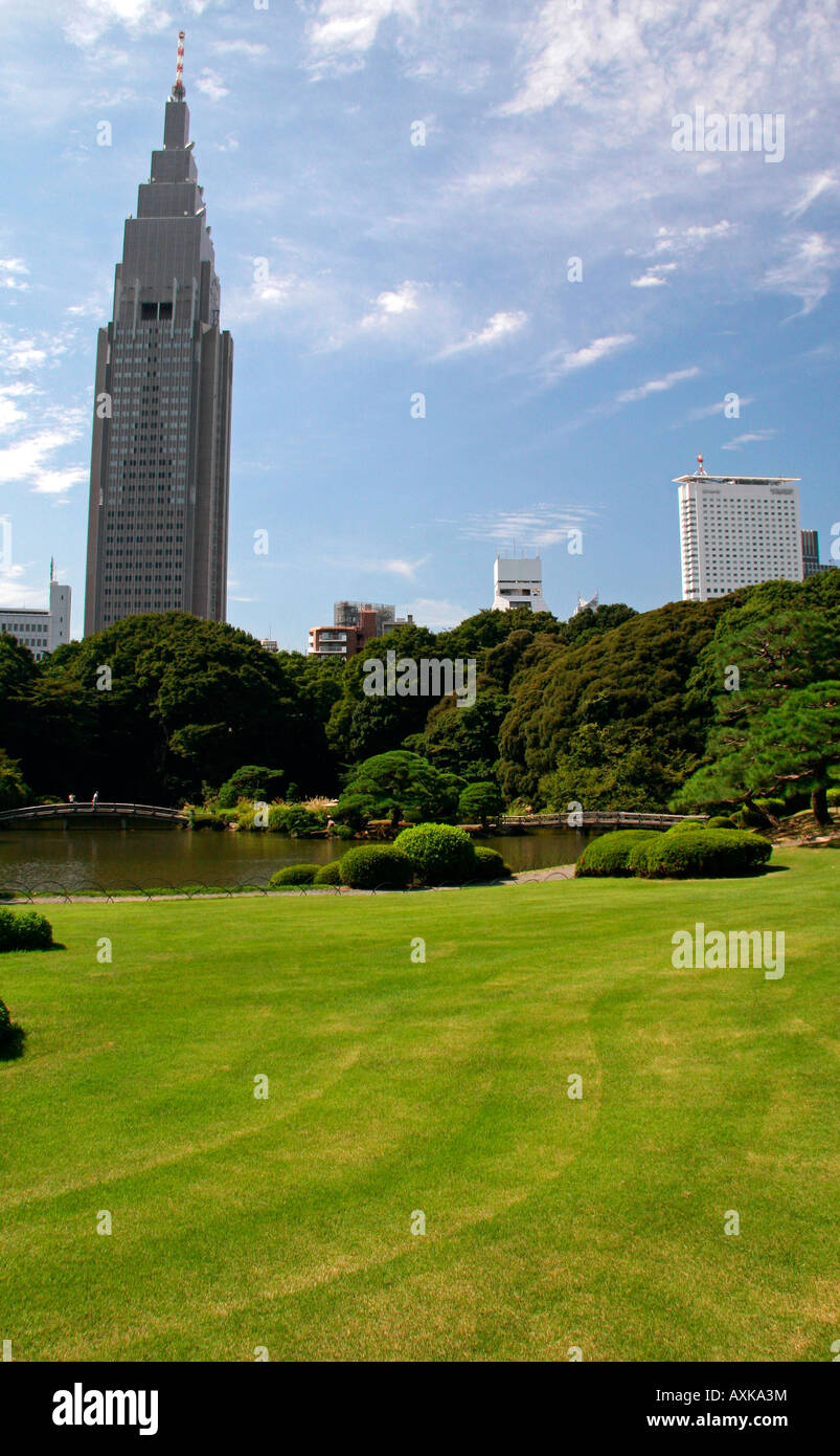 Shinjuku Gyoen Park, Tokyo, Japan Stock Photo - Alamy