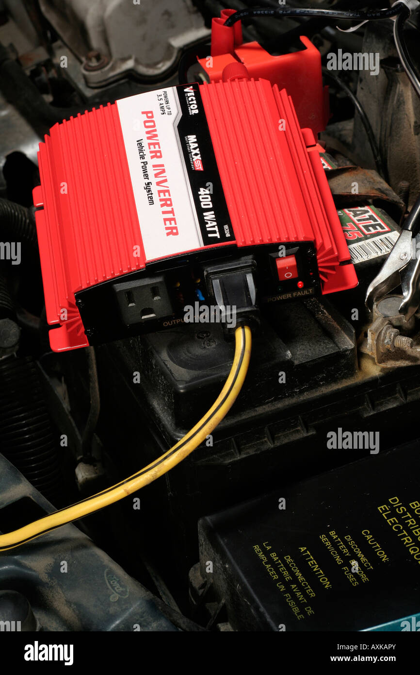 400 Watt North American DC AC inverter in vehicle Stock Photo Alamy