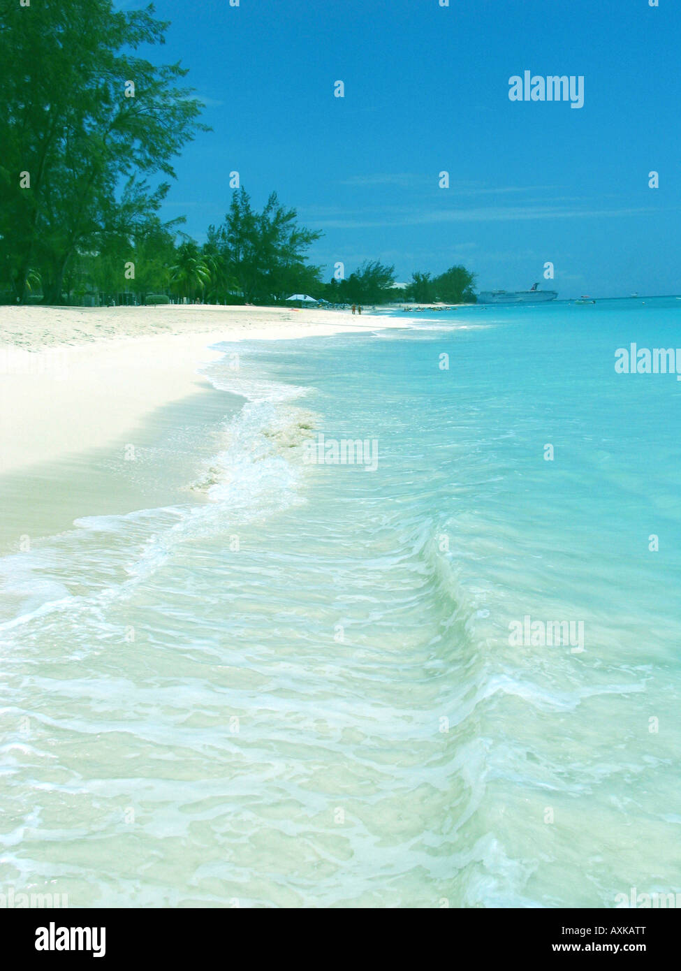 Grand Cayman , Seven Mile Beach Stock Photo - Alamy