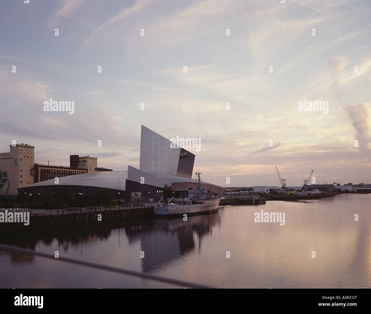 IMPERIAL WAR MUSEUM NORTH Stock Photo Alamy