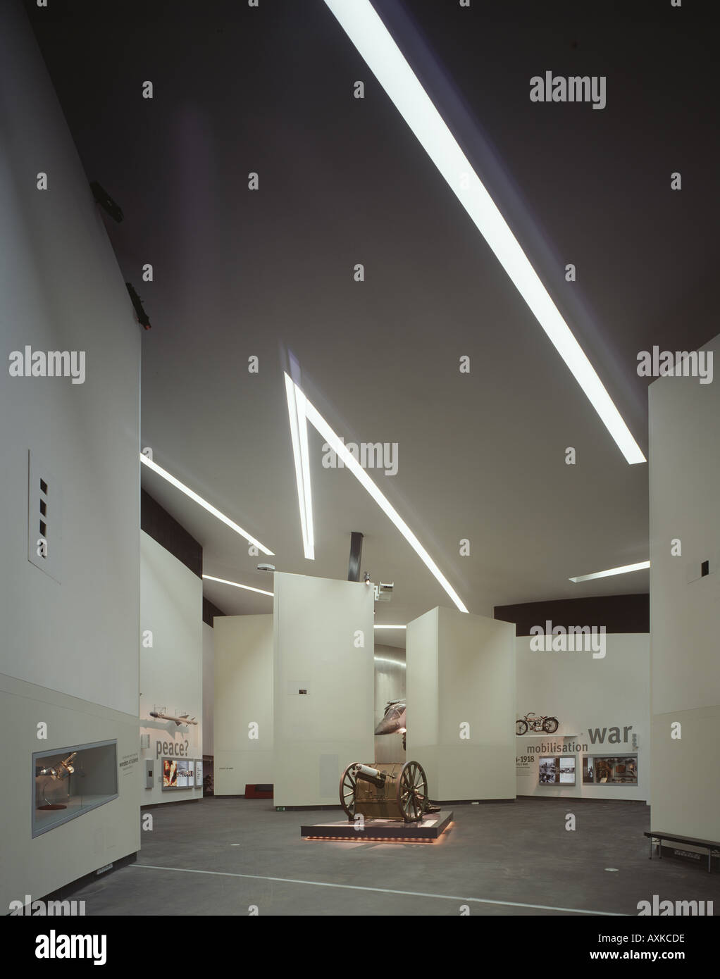 Imperial War Museum North Stock Photo Alamy