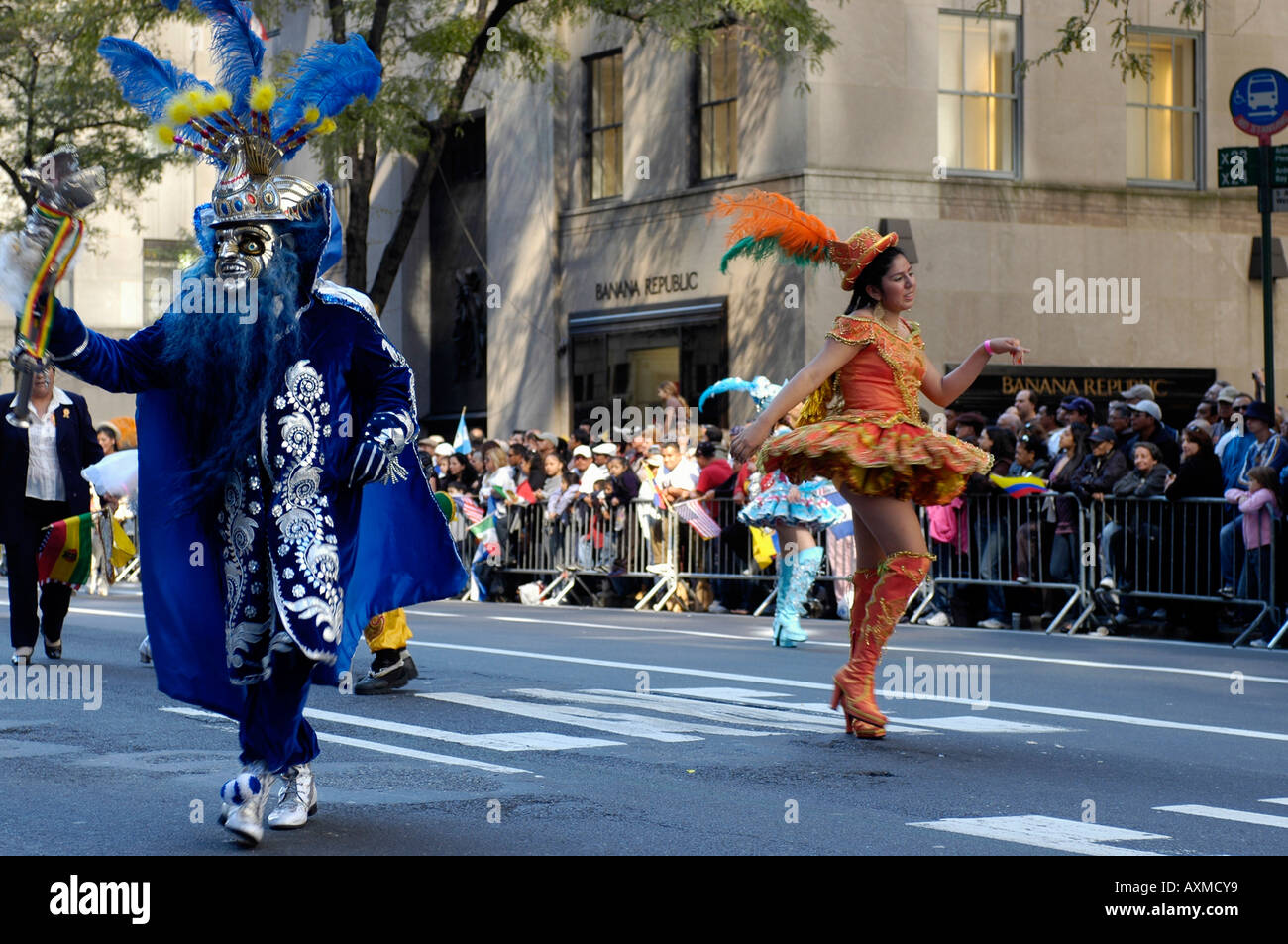 Hispanic Day Parade Stock Photo Alamy