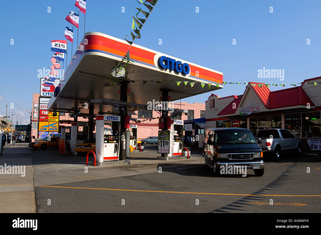 A gas station selling fuel supplied by the Citgo Petroleum Co on Queens Boulevard in New York City Stock Photo