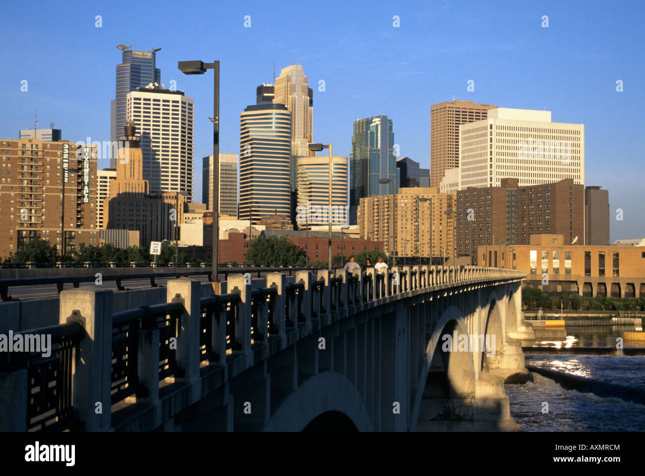 James J Hill Stone Arch Bridge Stock Photos & James J Hill Stone Arch ...