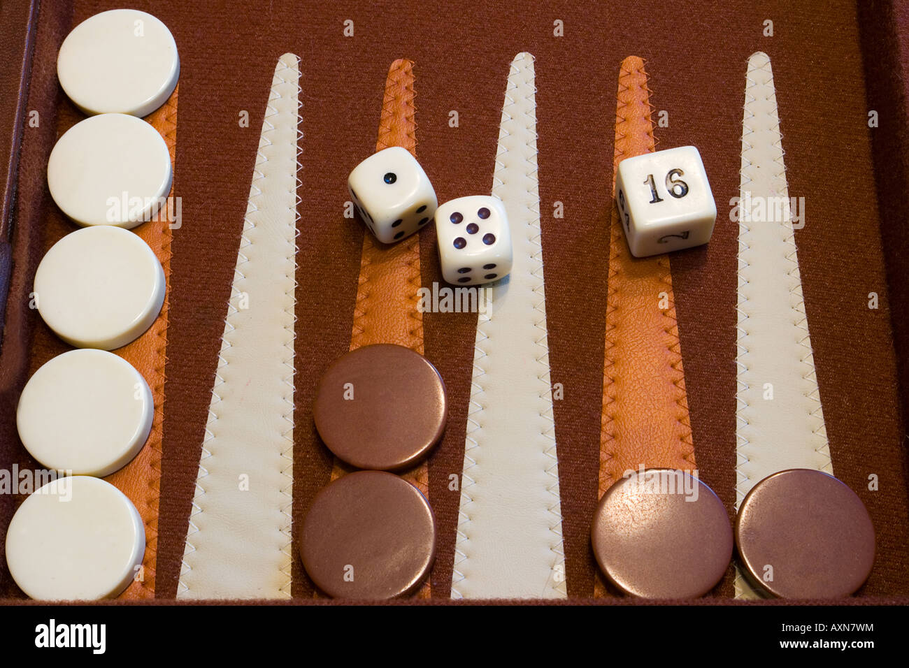 Backgammon pieces hires stock photography and images Alamy
