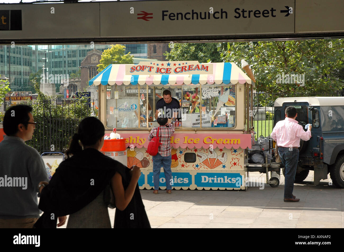 Booth with icecreams in London, UK Stock Photo Alamy
