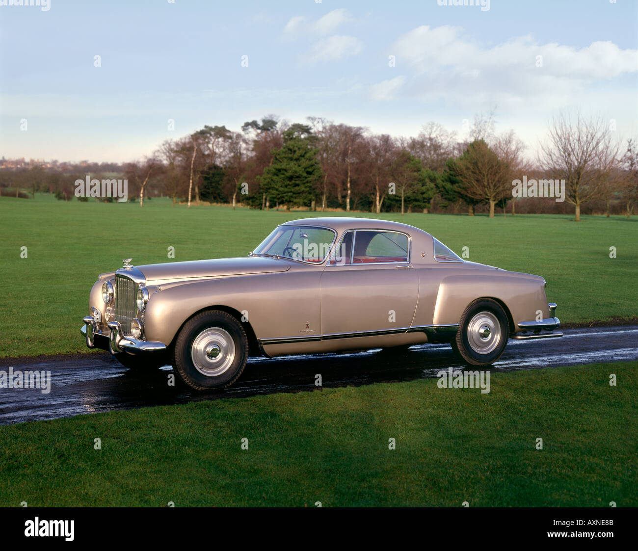 1954 Bentley R Type Continental 2 door sports coupe 5 0 litre 6 cylinder engine bodywork by Pininfarina Country of Origin UK Stock Photo