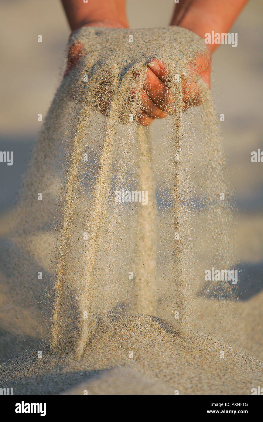 sand, fingers, hands, time, touch, loosing, feeling, sensation,playing