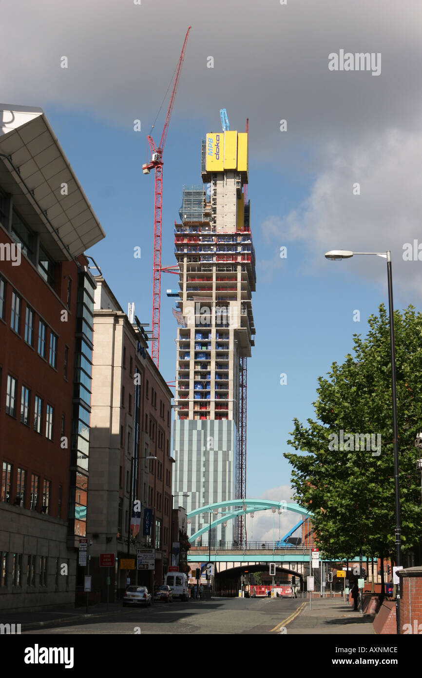 Beetham tower restaurant and bar hi-res stock photography and images ...