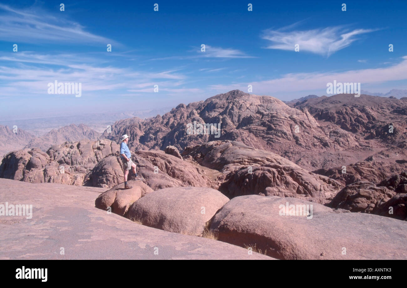 Tourist surveys Moses' wilderness, Gebel Ahmar, High Mountains of Southern Sinai, Egypt Stock Photo