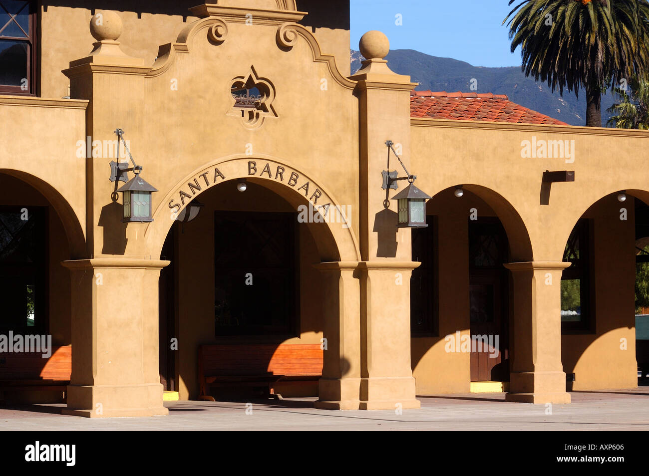 Santa Barbara Train Station Stock Photo Alamy santa-barbara-train-station-stock-photo-alamy