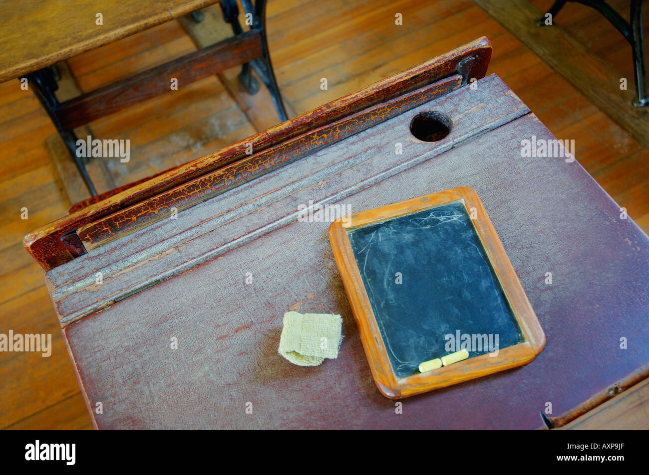 Antique school classroom desk hi-res stock photography and images - Alamy